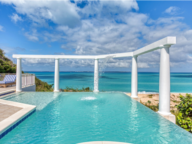 Dramatic Views from Hill Perched Villa!